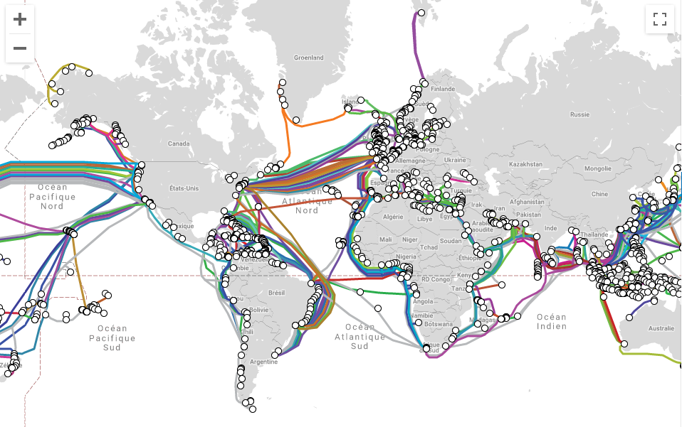 Cartes des câbles sous-marins : https://www.submarinecablemap.com/
